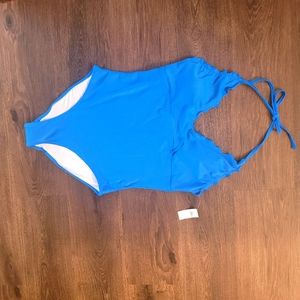 New Sexy Old Navy Swimsuit Size Large!